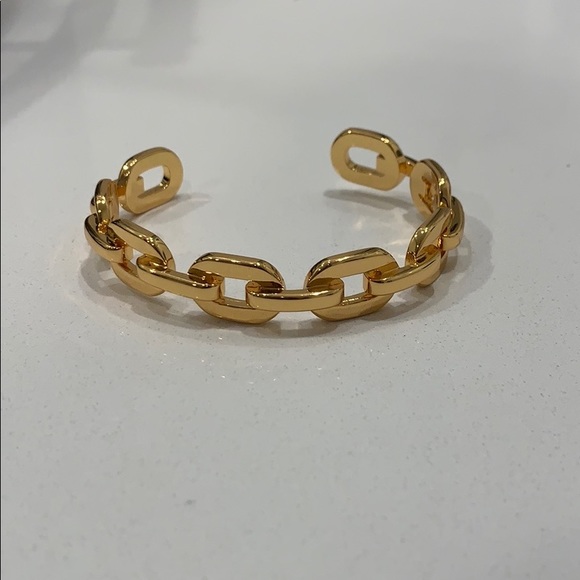 Trendsetter Gold Plated Chain Link Bracelet - Picture 2 of 3